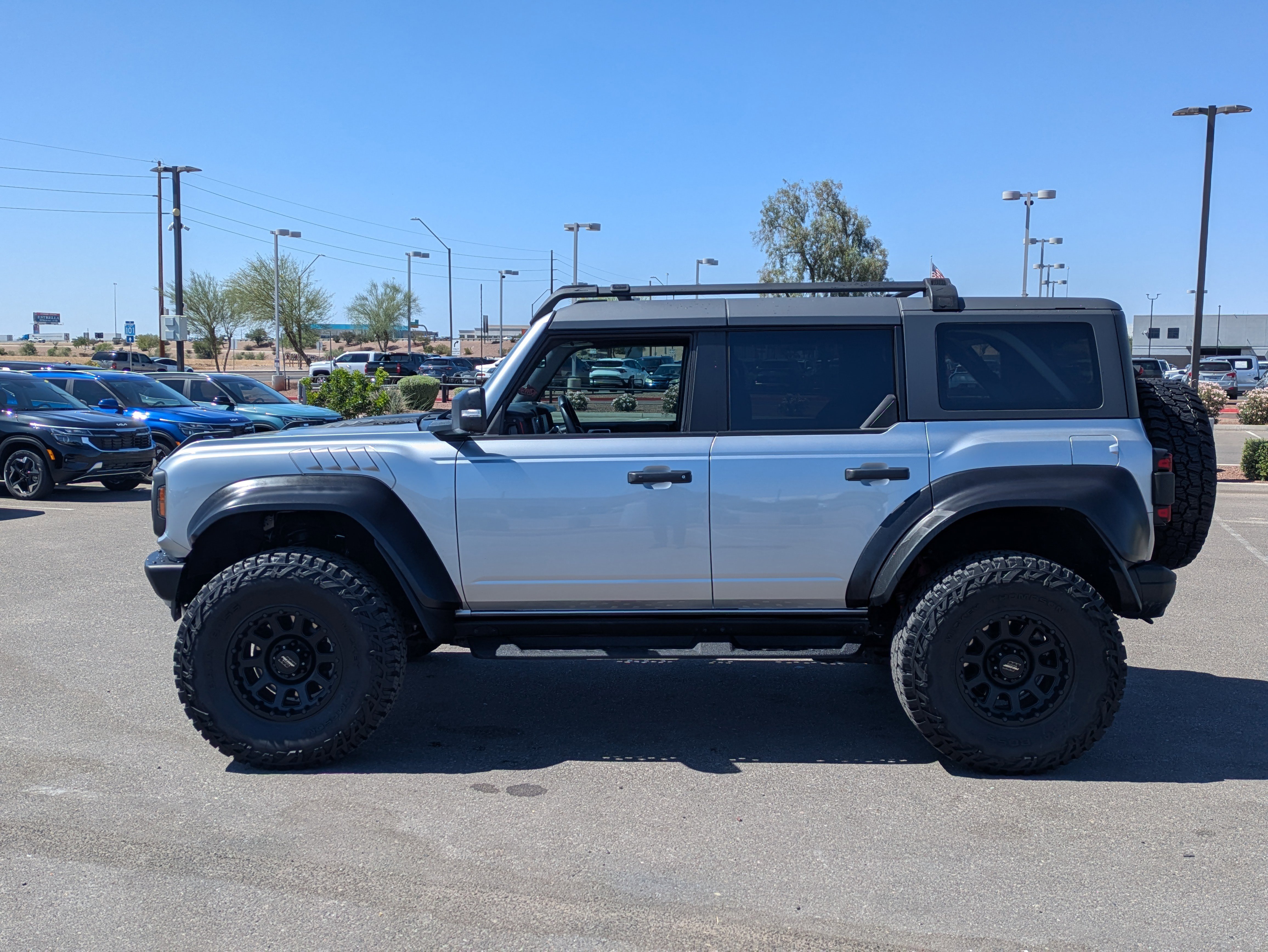 Used 2022 Ford Bronco Raptor AWD/4WD image 2