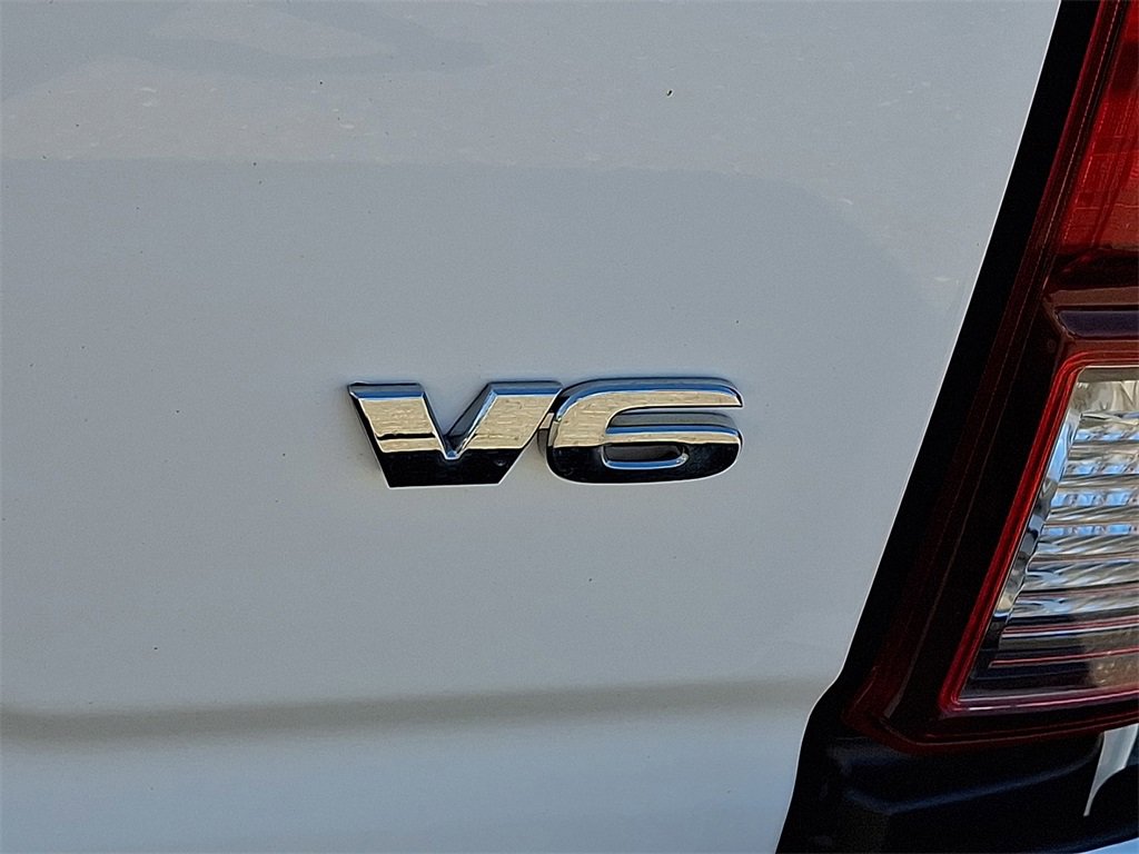 Used 2022 Toyota Tacoma SR image 29