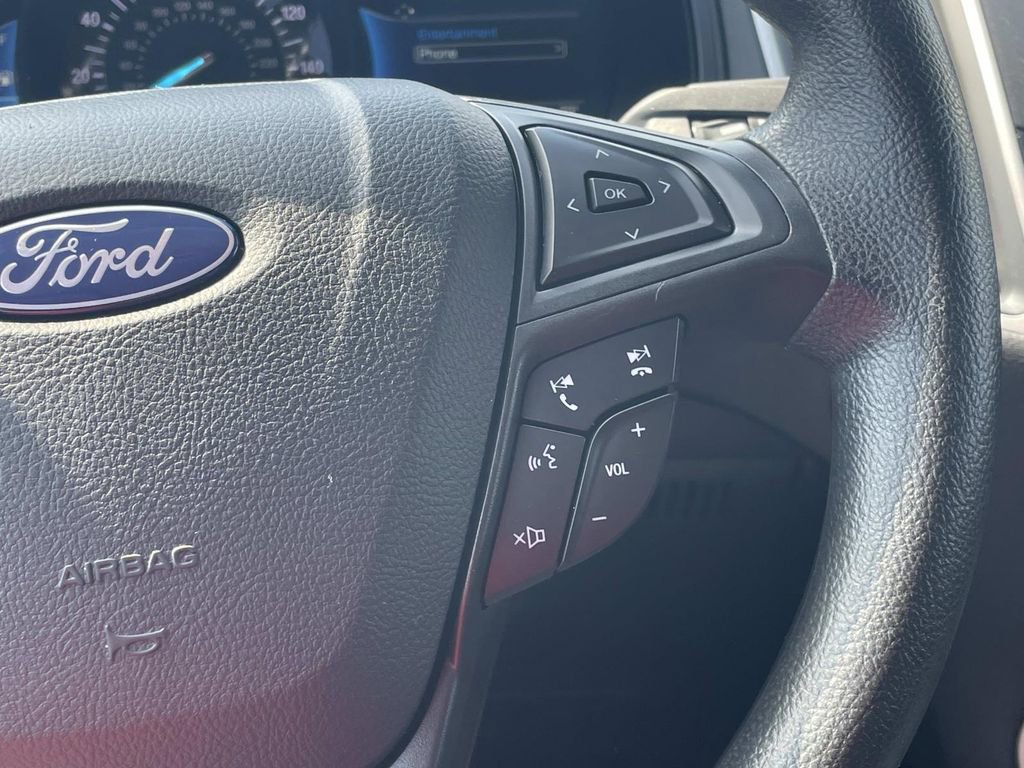 Used 2024 Ford Edge SE w/ Cargo Accessory Package image 25