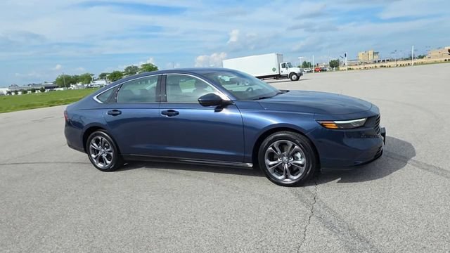 Used 2023 Honda Accord EX-L image 9