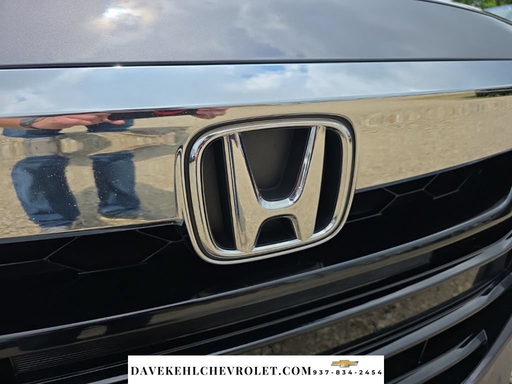 Used 2018 Honda Accord Touring image 39