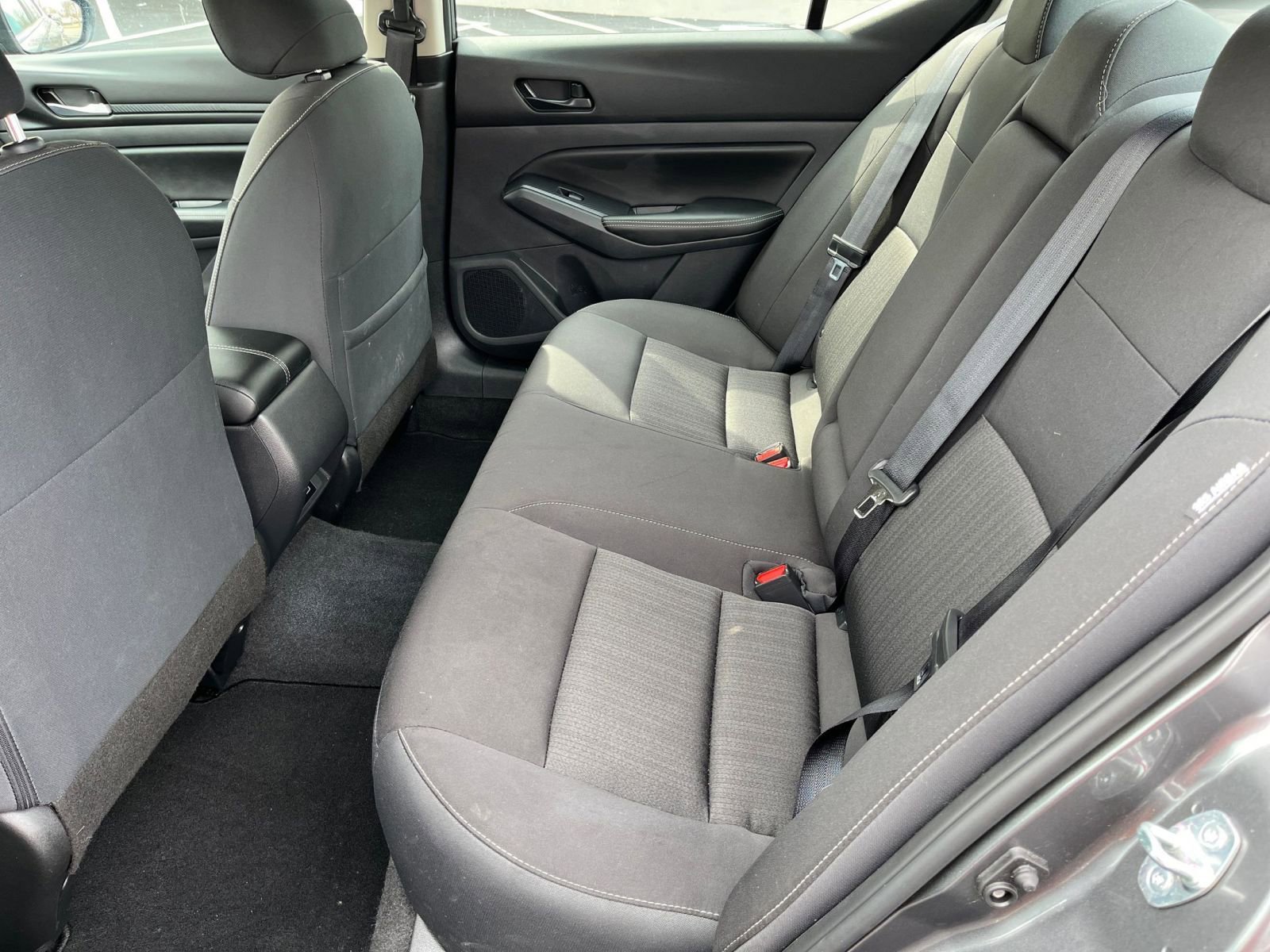 Used 2025 Nissan Altima 2.5 SV FWD image 23