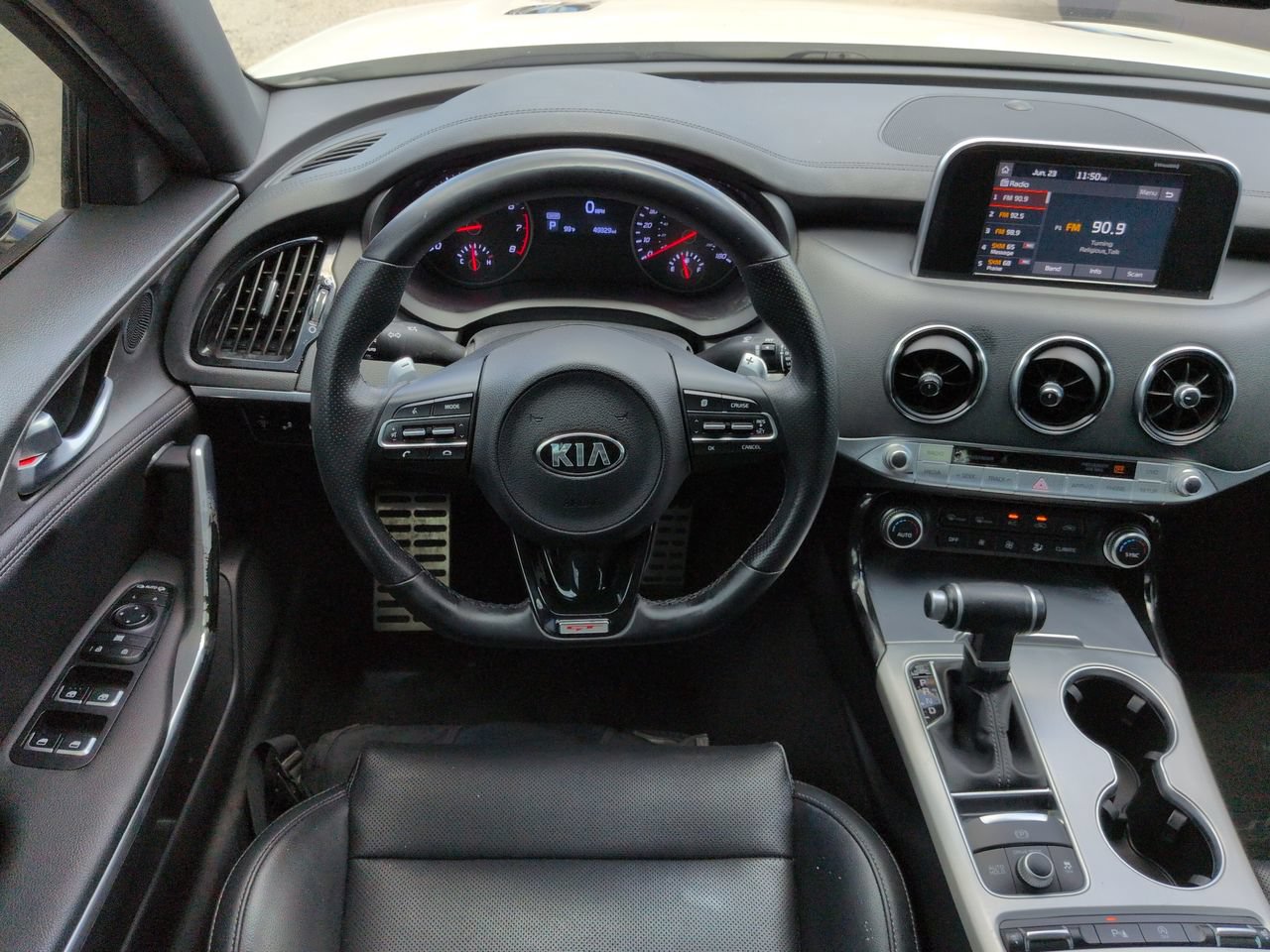 Used 2020 Kia Stinger GT RWD image 16