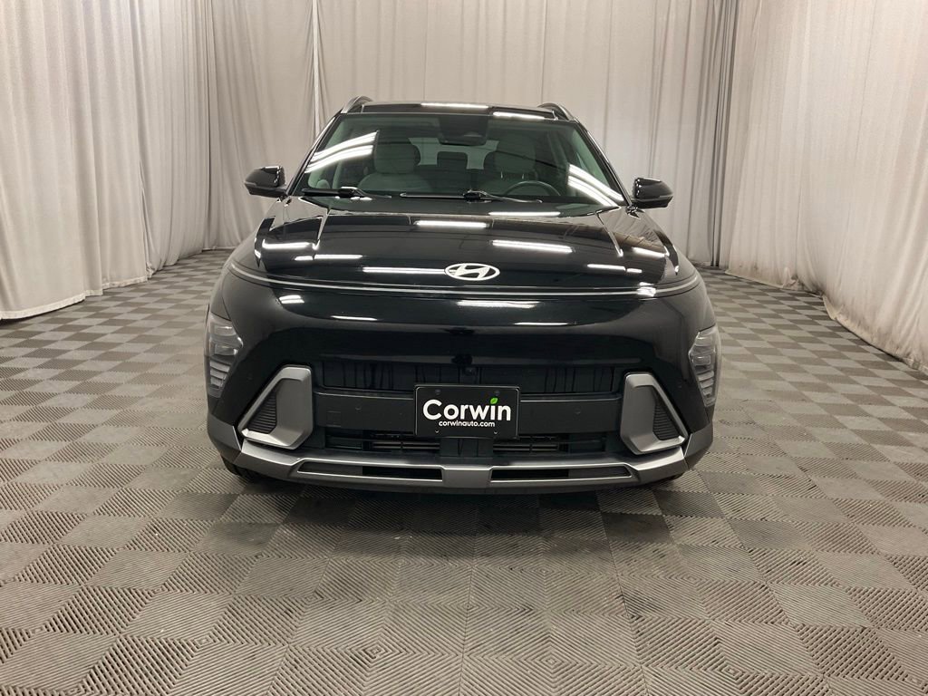 Used 2024 Hyundai Kona Limited image 12