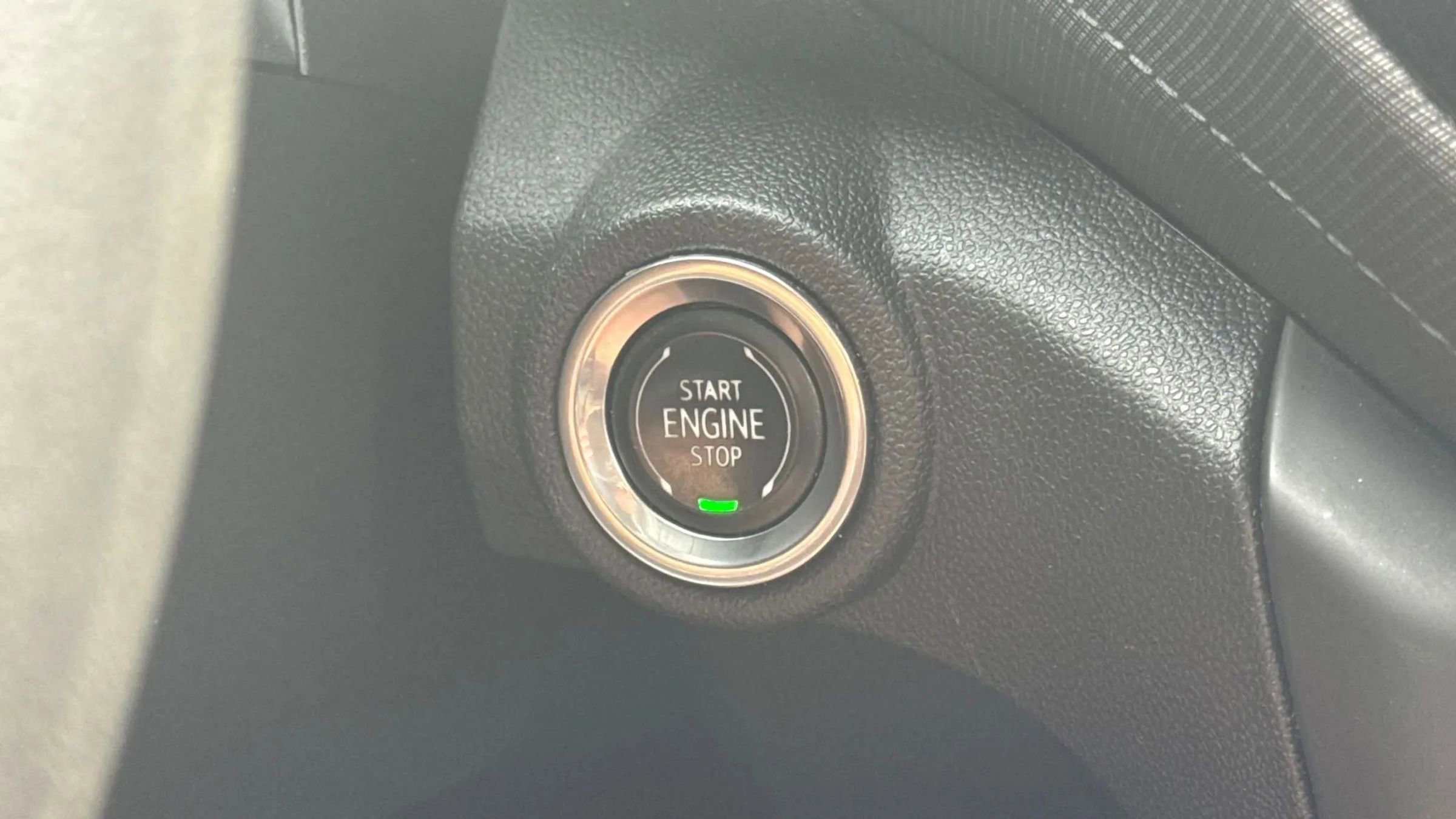 Used 2021 Chevrolet TrailBlazer LT w/ Convenience Package image 32