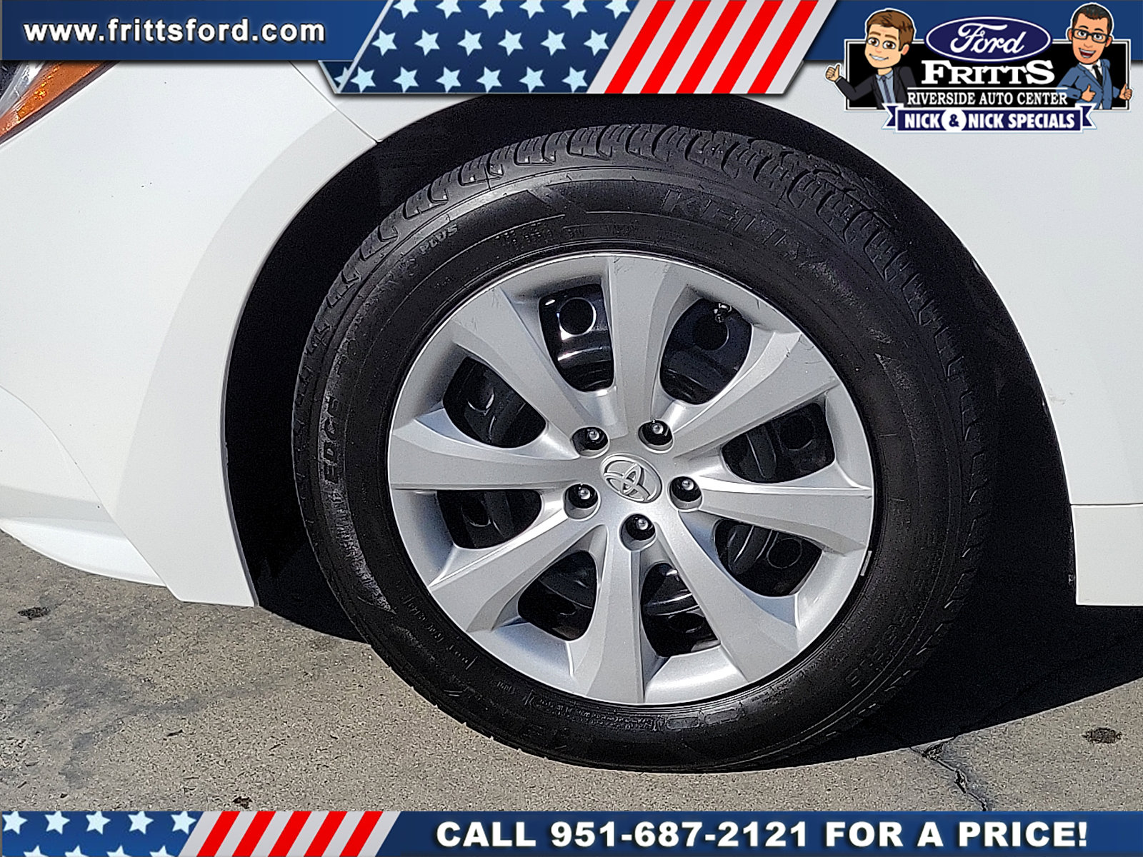 Used 2023 Toyota Corolla LE w/ Carpet Mat Package (TMS) image 18