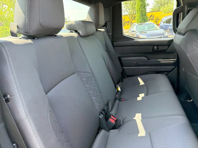 Used 2025 Toyota Tacoma SR5 AWD/4WD image 28