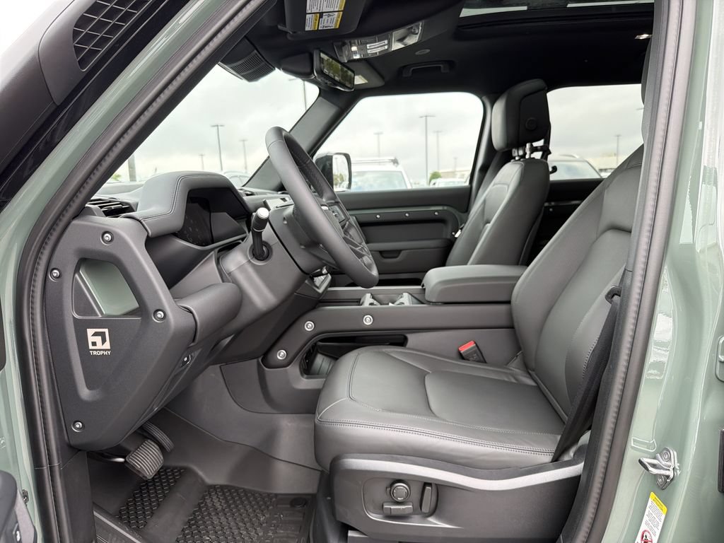 New 2026 Land Rover Defender 110 Trophy Edition AWD/4WD image 3