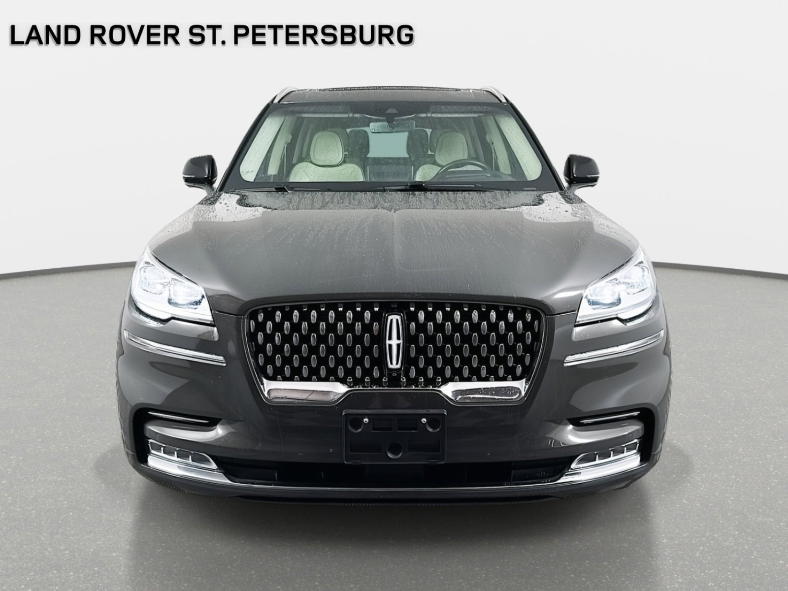 Used 2023 Lincoln Aviator Black Label w/ Dynamic Handling Package image 2