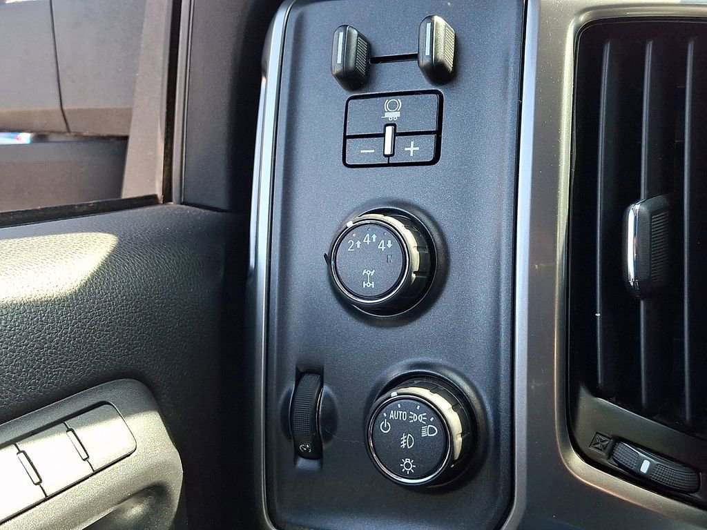 Used 2018 Chevrolet Silverado 3500 LTZ w/ Duramax Plus Package AWD/4WD image 24