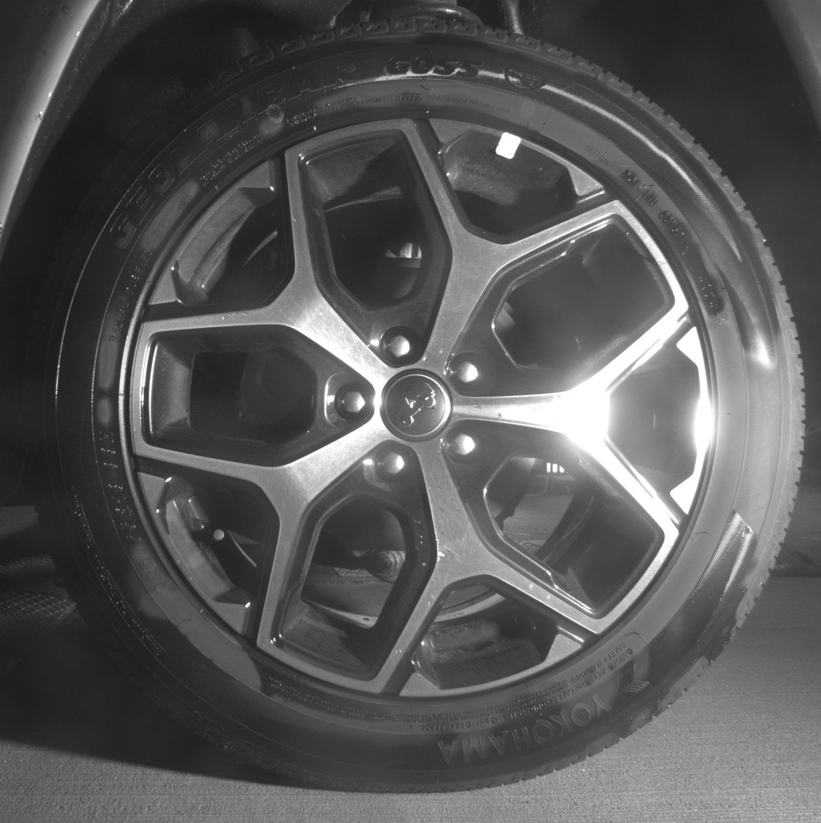 Used 2025 Jeep Compass Limited image 14