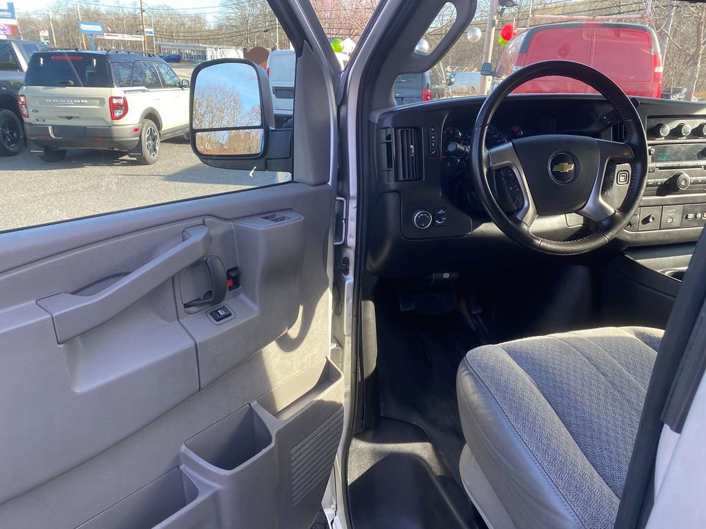Used 2017 Chevrolet Express 2500 LS image 10