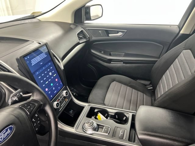 Used 2022 Ford Edge SE w/ Black Appearance Package AWD/4WD image 22