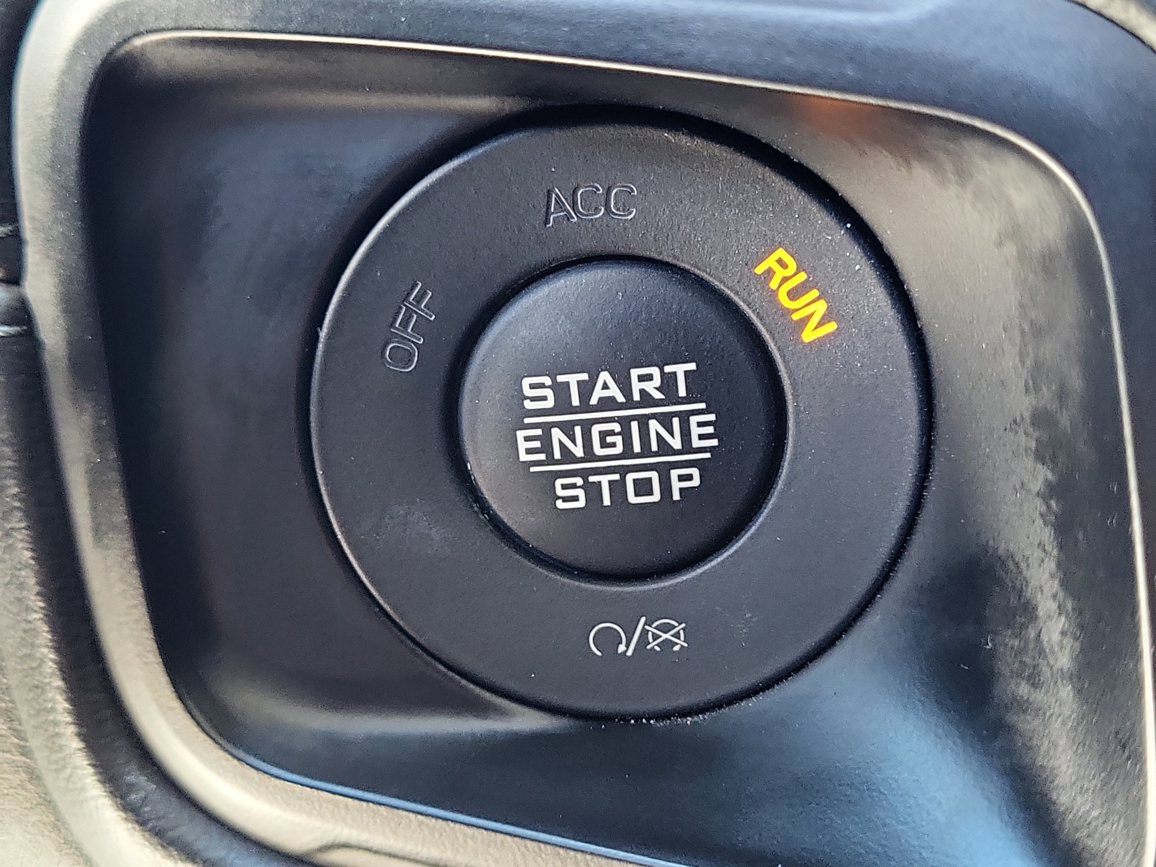 Used 2025 Jeep Wrangler Sahara image 17