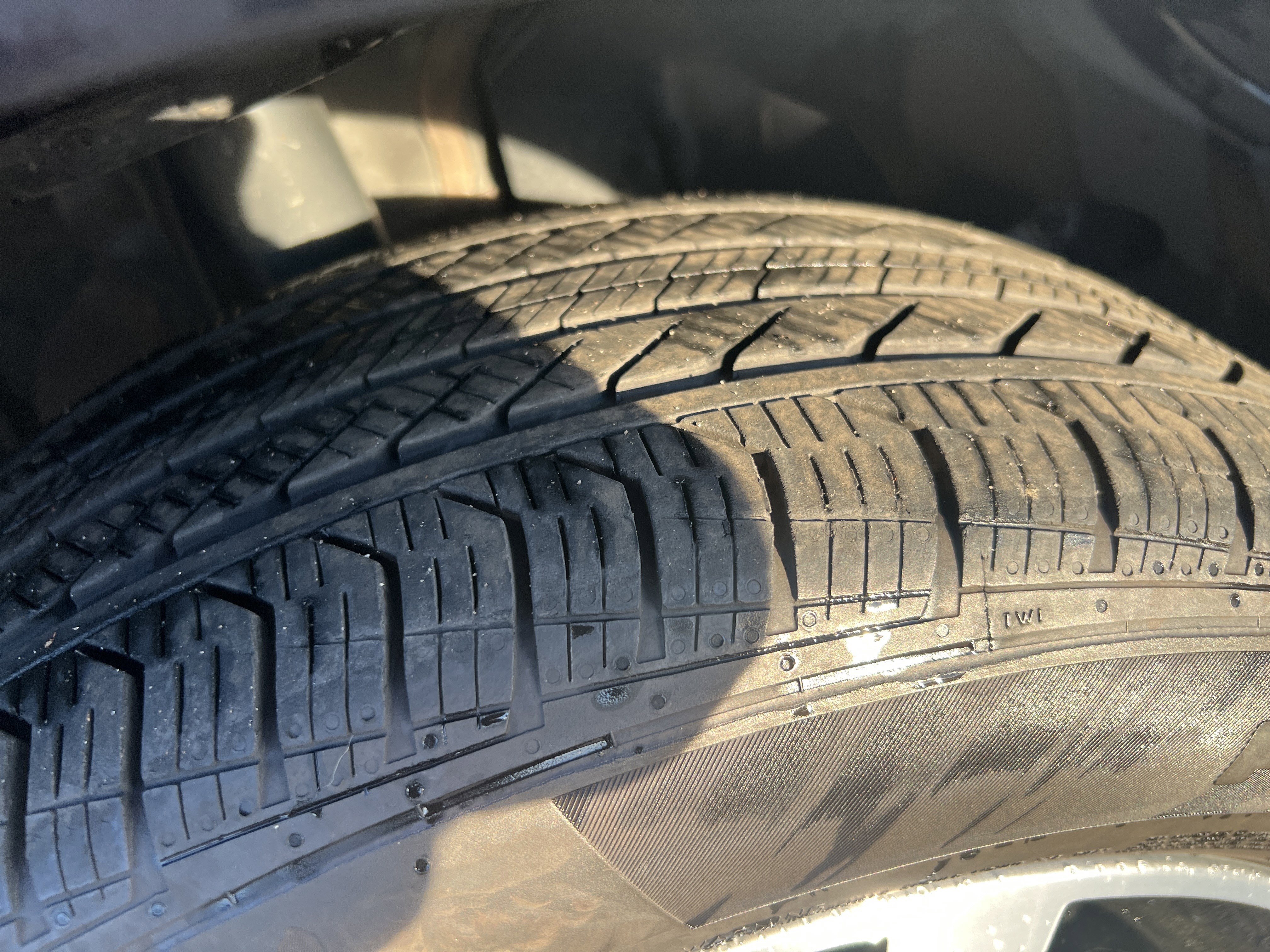 Certified 2025 Mercedes-Benz GLB 250 4MATIC image 12