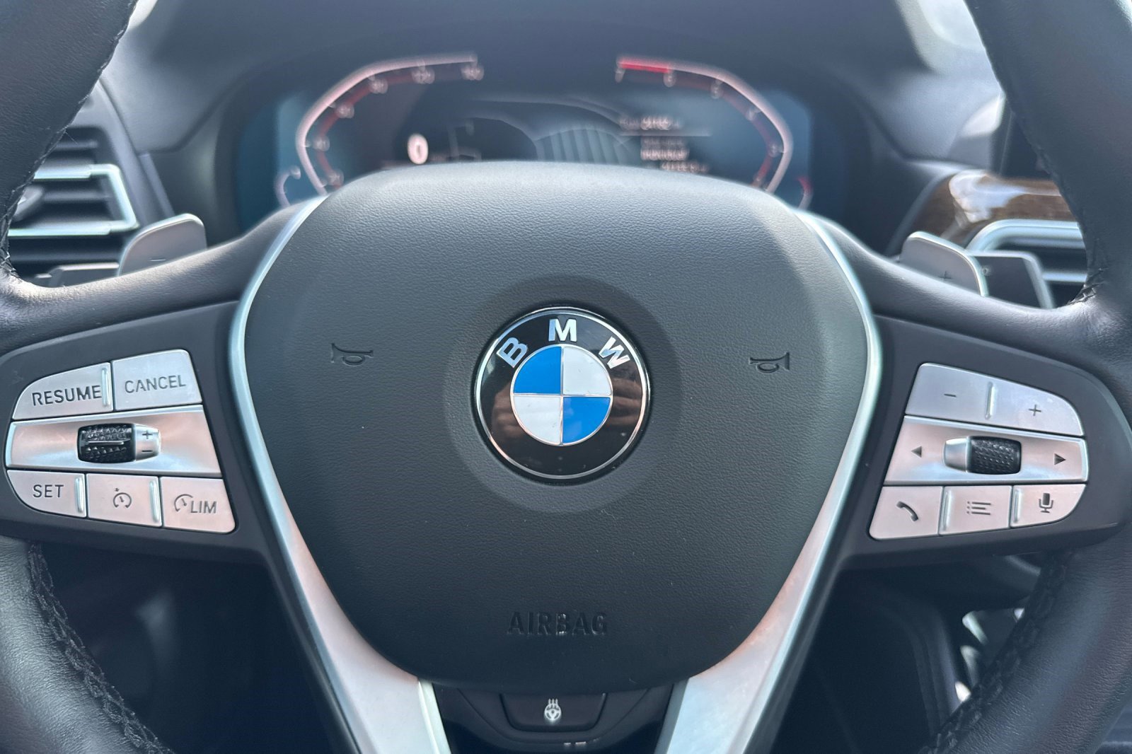 Certified 2023 BMW X4 xDrive30i w/ Premium Package image 28