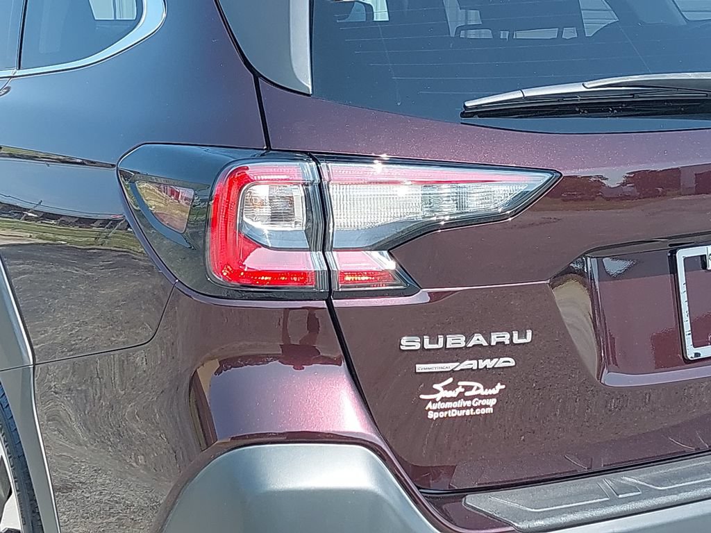 Used 2024 Subaru Outback Touring AWD/4WD image 31