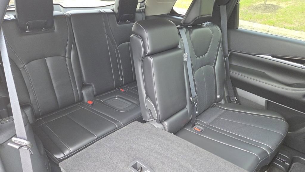 Certified 2025 INFINITI QX60 Pure AWD/4WD image 33