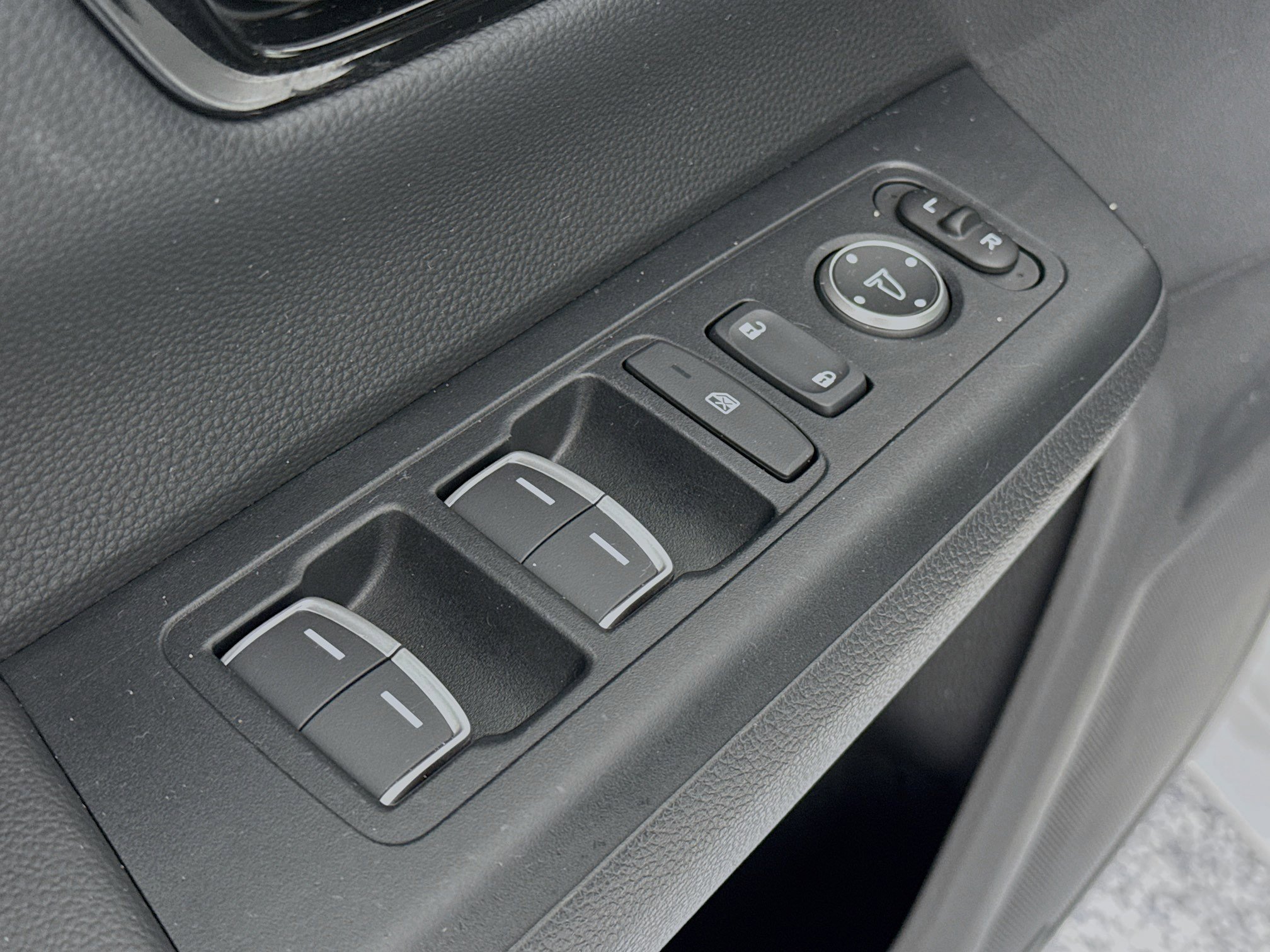 Certified 2024 Honda CR-V Sport Touring image 18