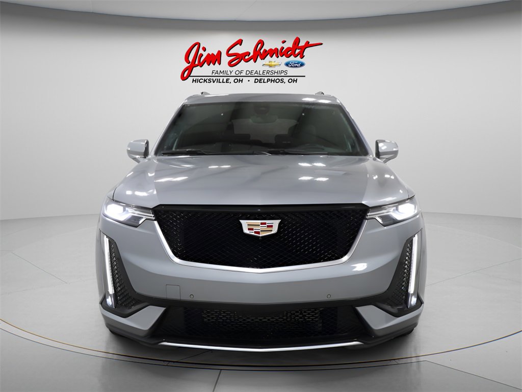 Used 2024 Cadillac XT6 Sport w/ Technology Package image 3