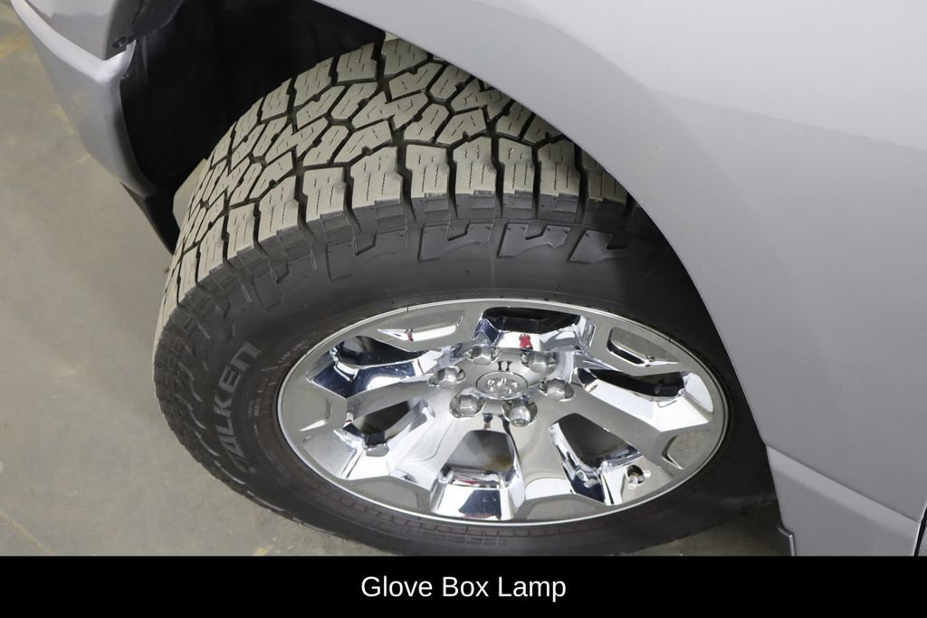 Used 2022 RAM 1500 Big Horn AWD/4WD image 44