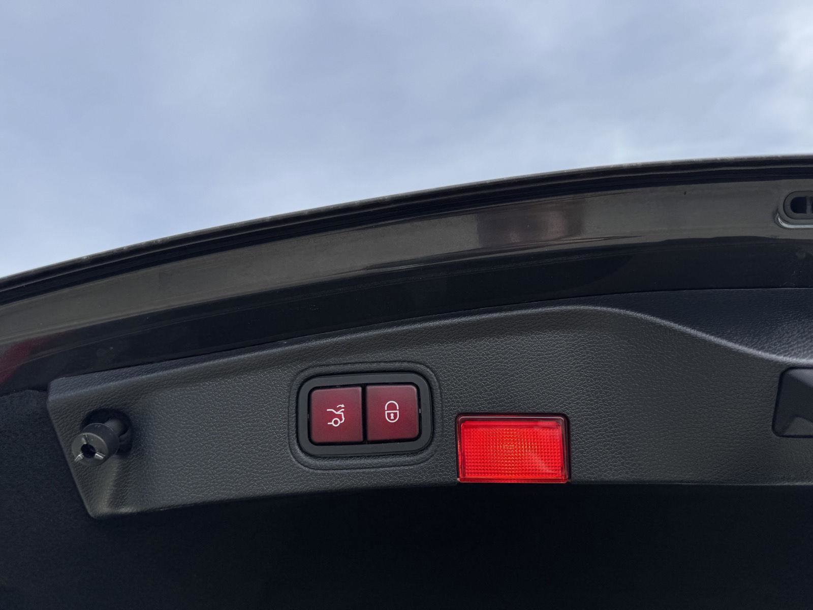 Certified 2019 Mercedes-Benz C 43 AMG AMG C 43 image 24