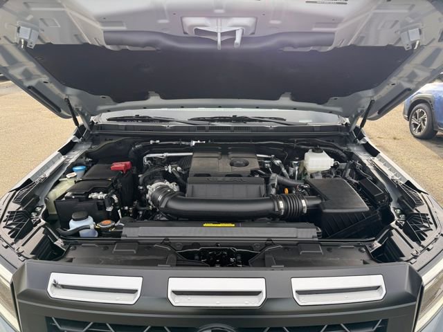 New 2026 Nissan Frontier PRO-4X w/ Tow Package image 32