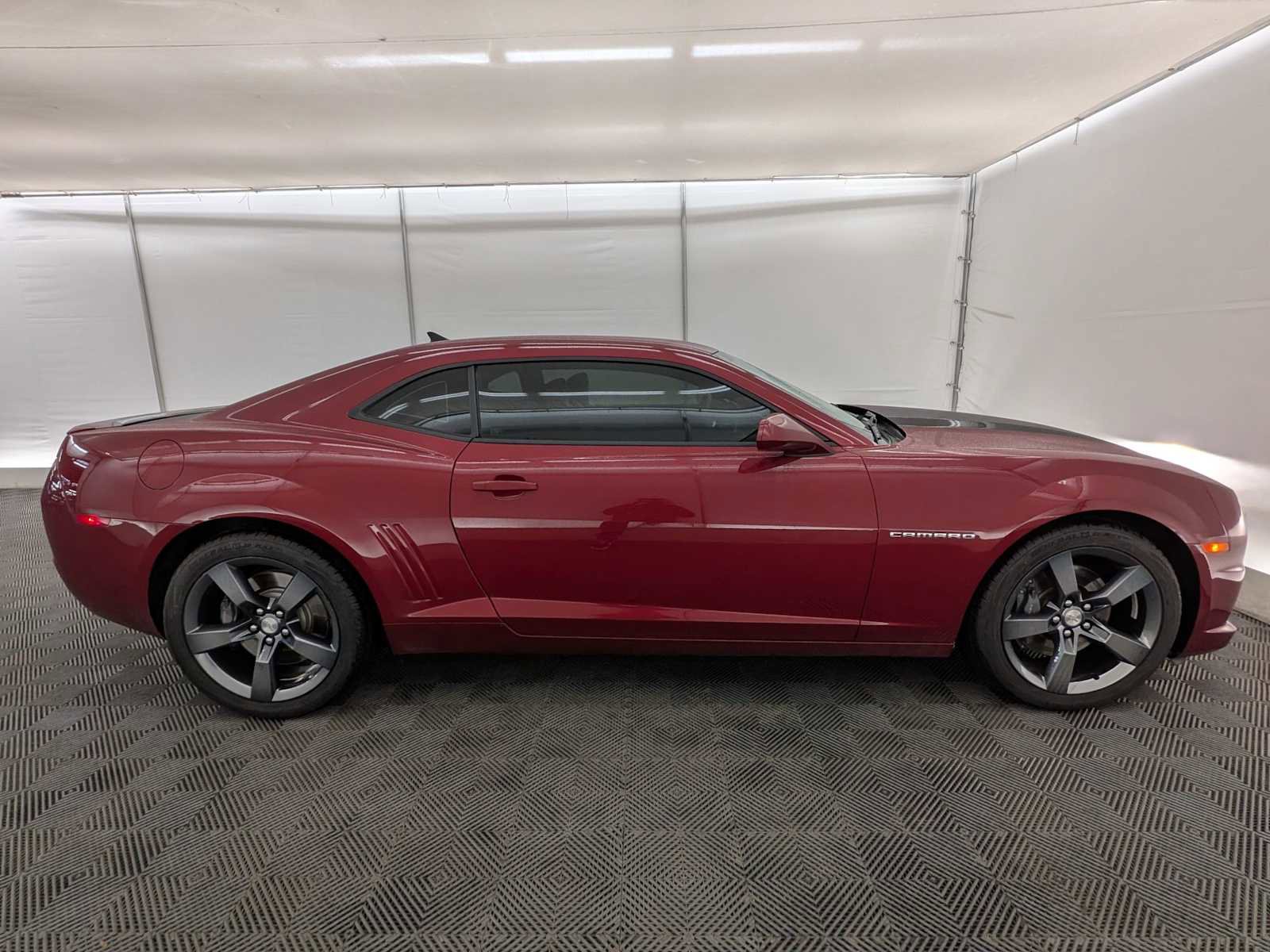 Used 2010 Chevrolet Camaro SS w/ RS Package image 7
