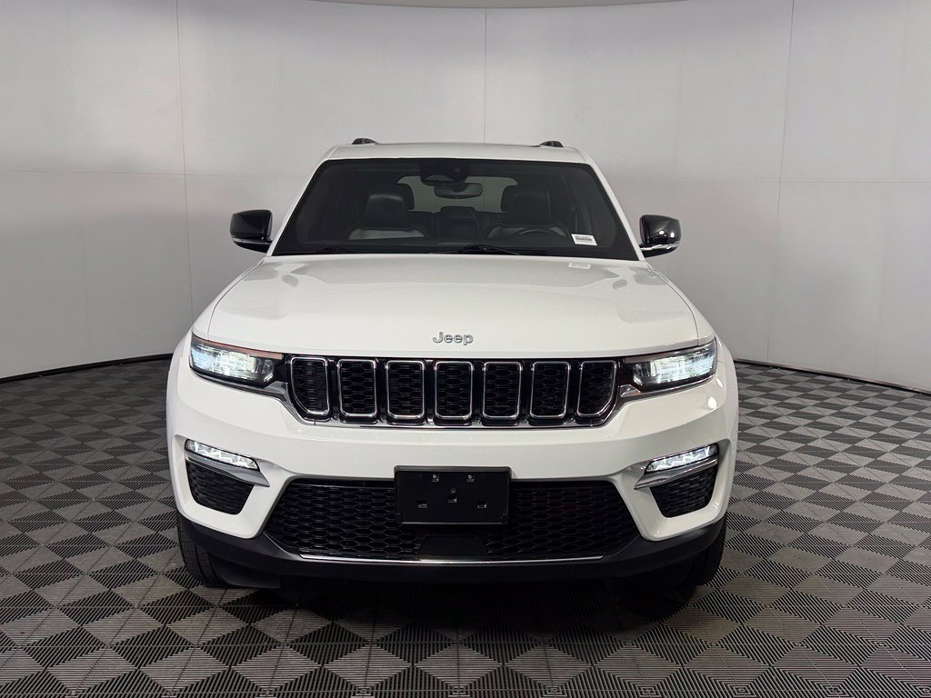 Used 2024 Jeep Grand Cherokee Limited 4xe AWD/4WD image 3