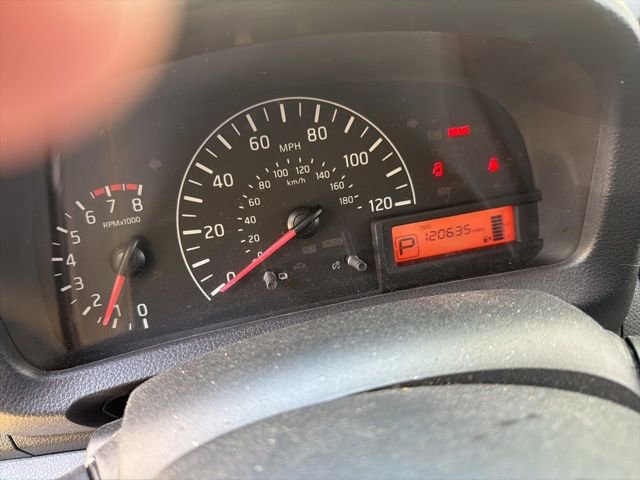 Used 2015 Nissan NV200 SV image 4