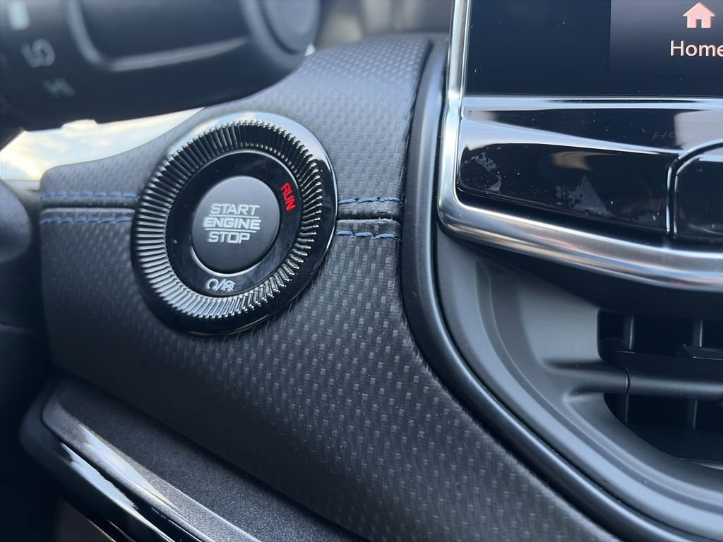 New 2026 Jeep Compass Latitude image 24