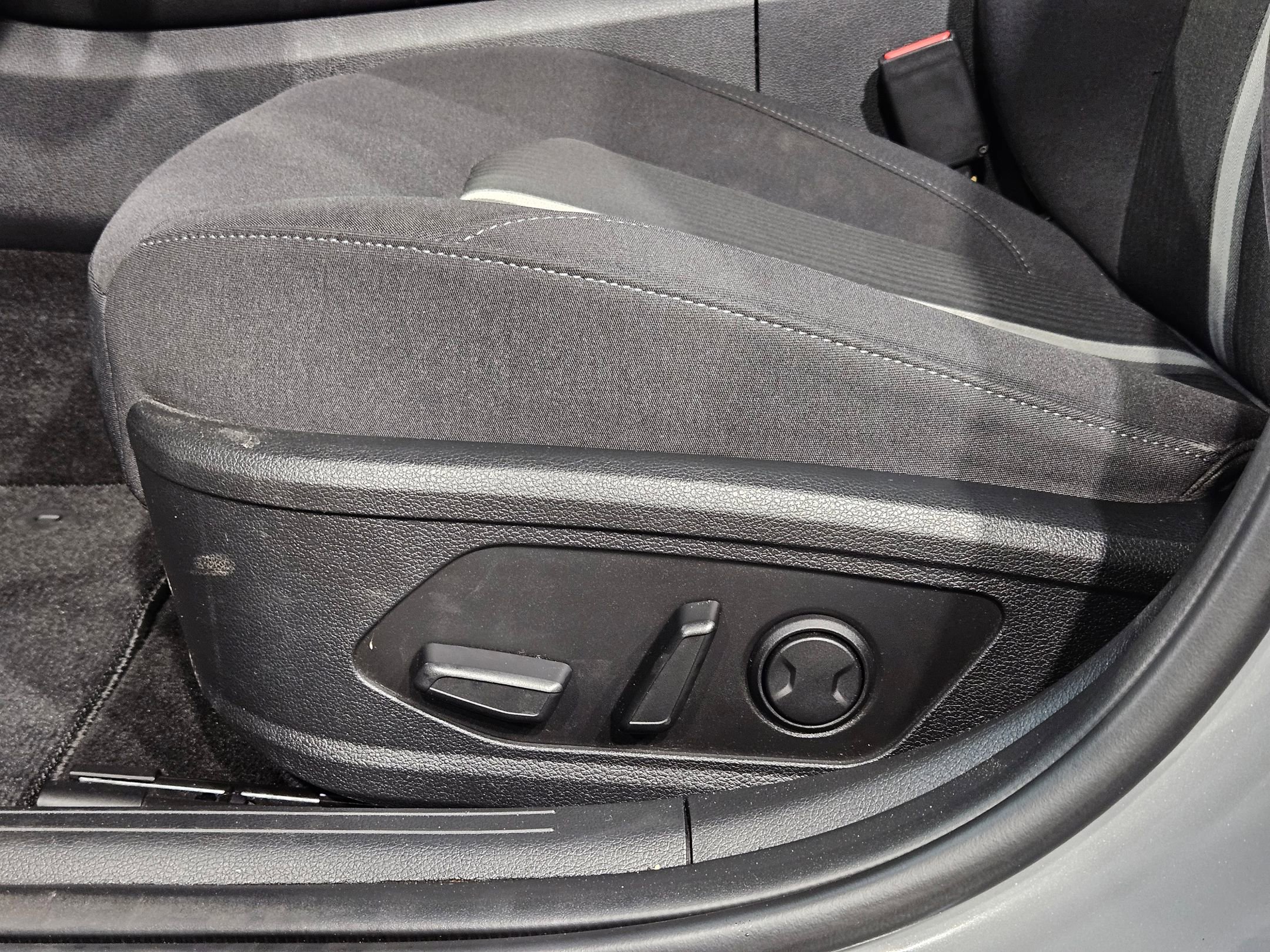 Used 2023 Hyundai Sonata SEL FWD image 23