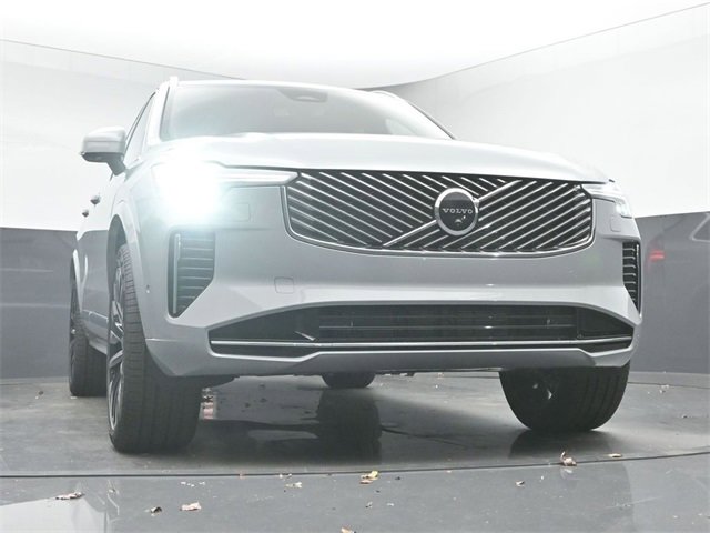 New 2026 Volvo XC90 B6 Plus w/ Protection Package Premier image 39
