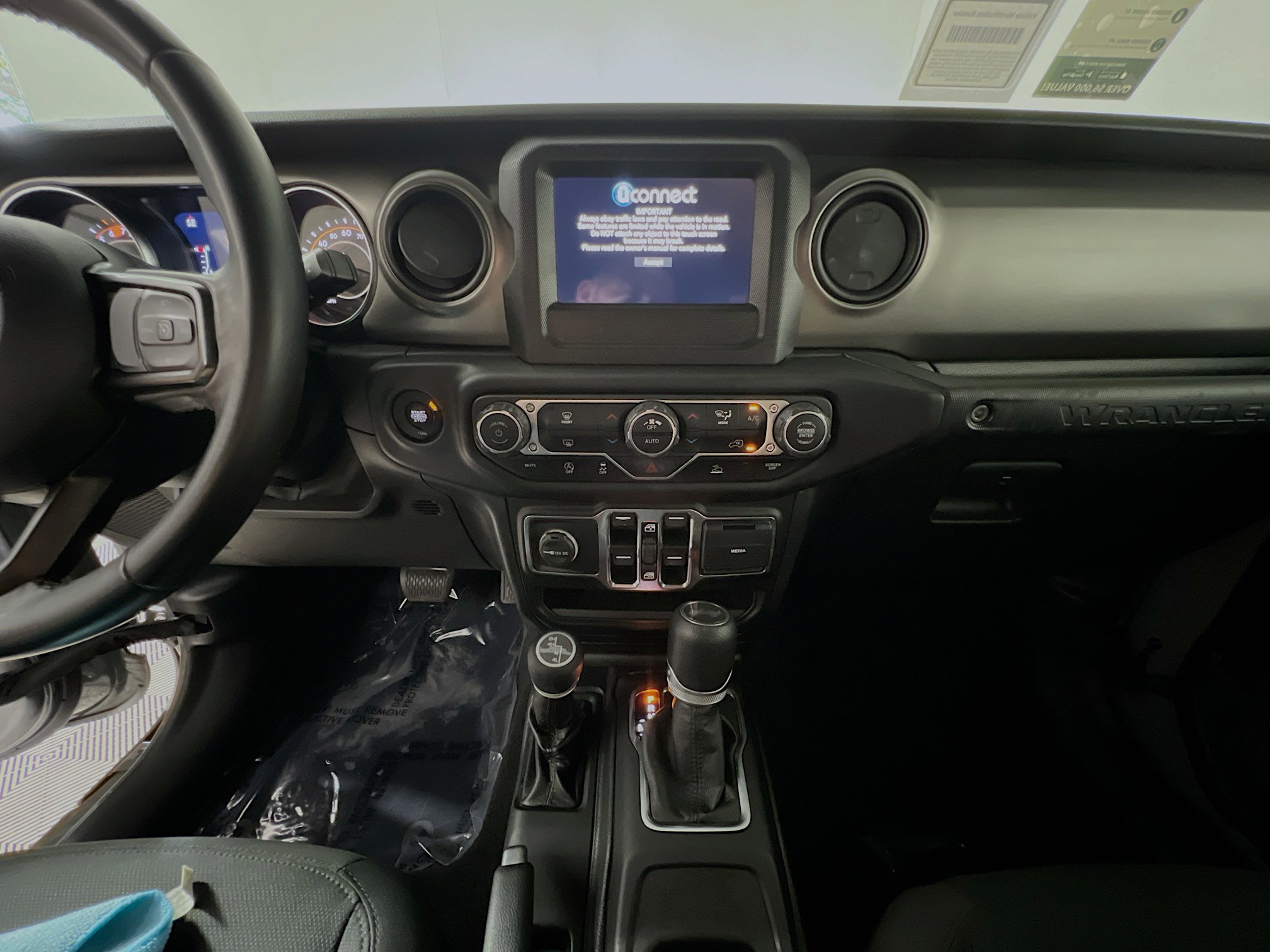 Used 2021 Jeep Wrangler Unlimited Sport image 25