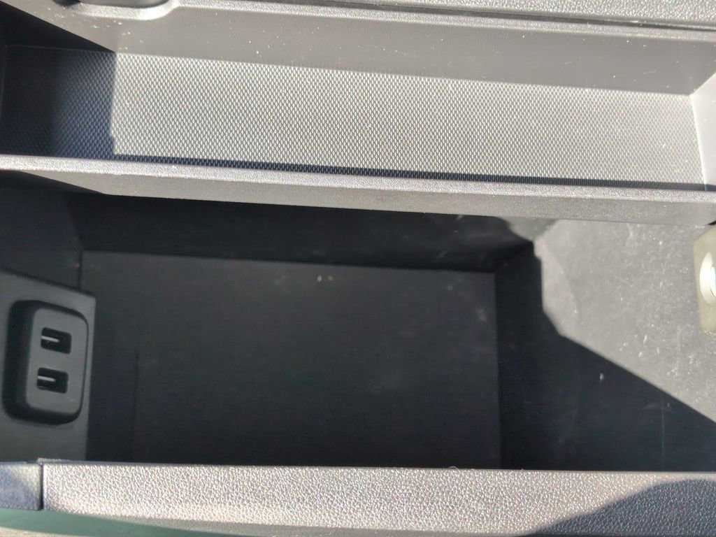 Used 2024 Chevrolet Equinox RS w/ RS Leather Package FWD image 24