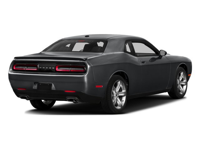 Used 2016 Dodge Challenger SXT RWD image 5