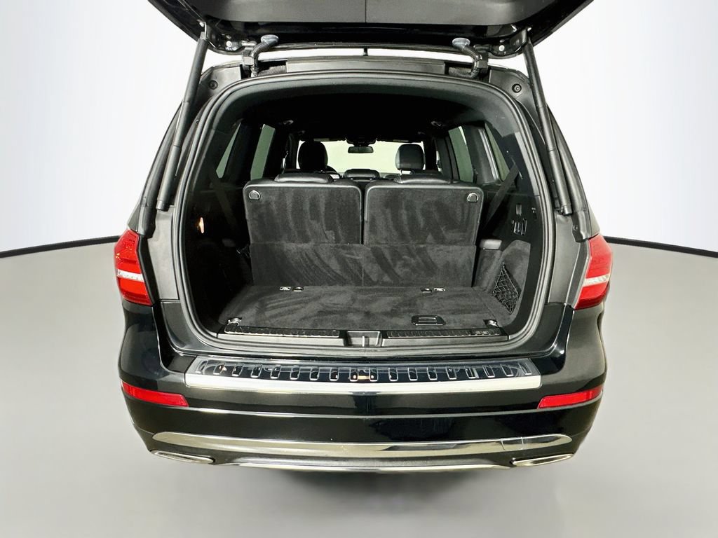 Used 2018 Mercedes-Benz GLS 450 4MATIC image 33