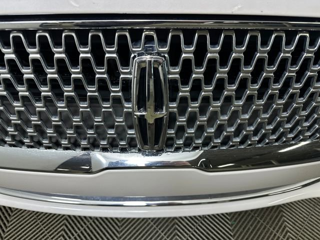 Used 2018 Lincoln MKZ Reserve w/ Climate Package image 9