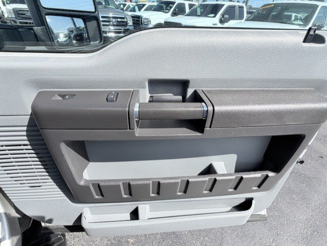 Used 2015 Ford F250 XL w/ Power Equipment Group RWD image 22