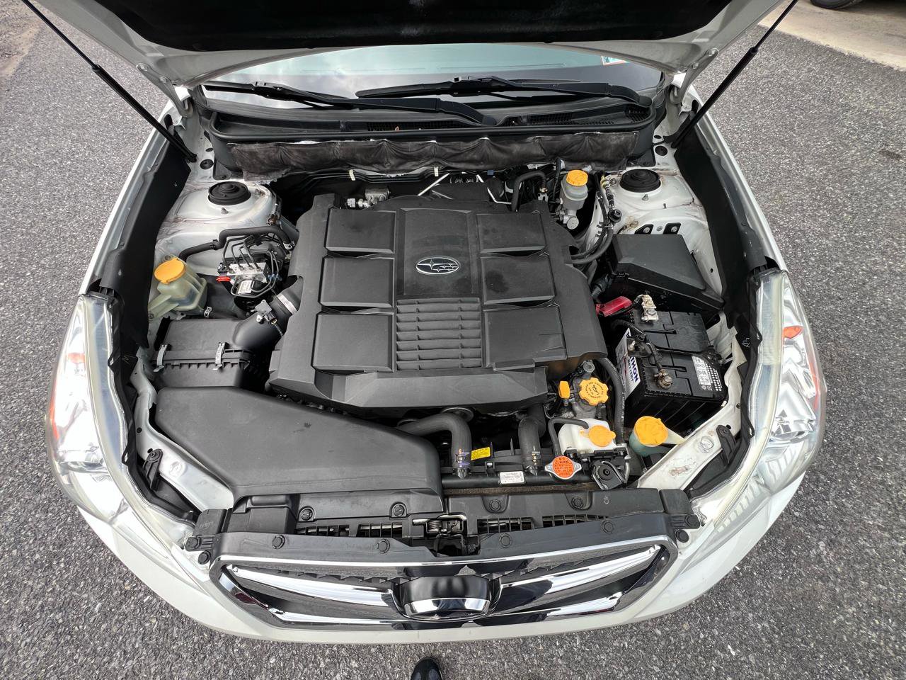 Used 2012 Subaru Legacy 3.6R Limited image 25