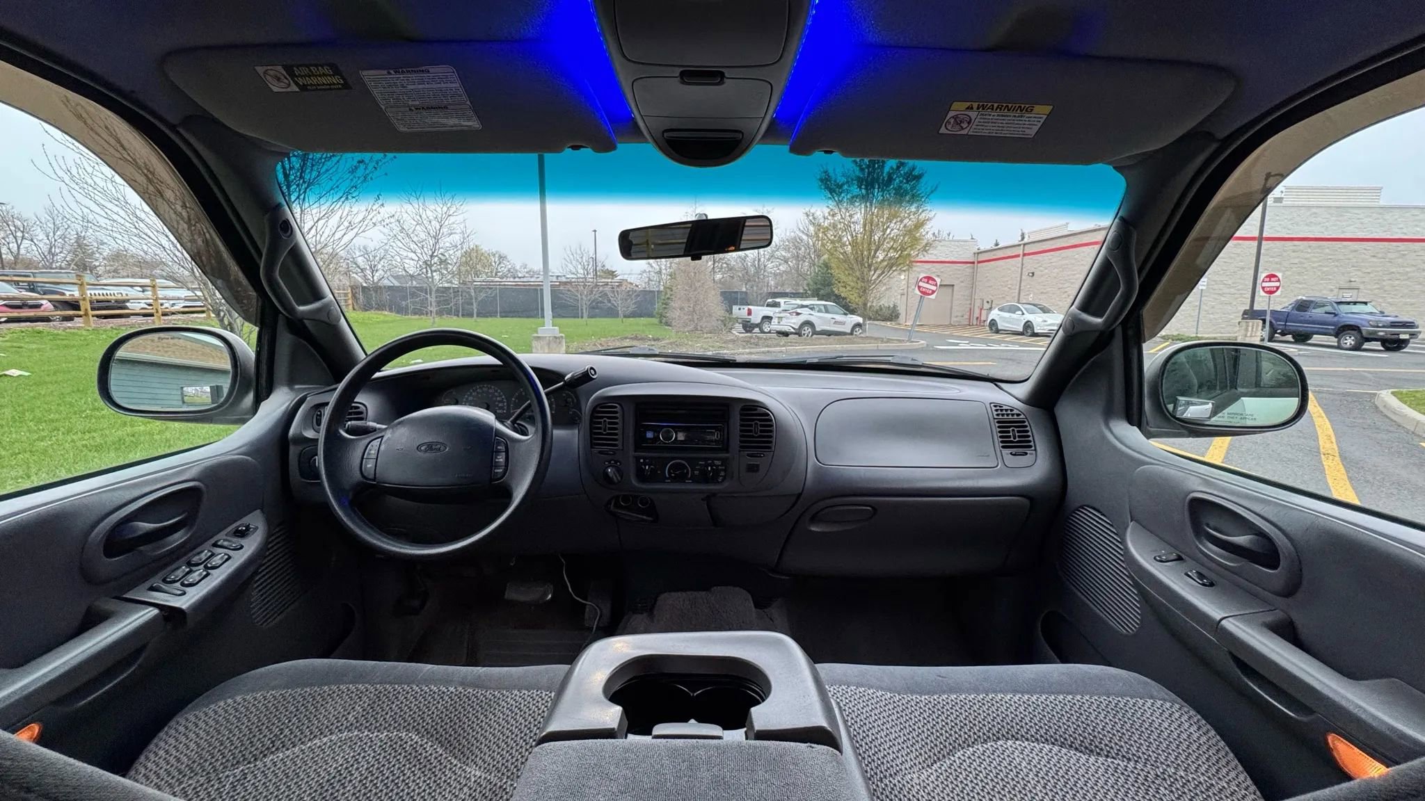 Used 2001 Ford F150 4x4 SuperCrew image 23