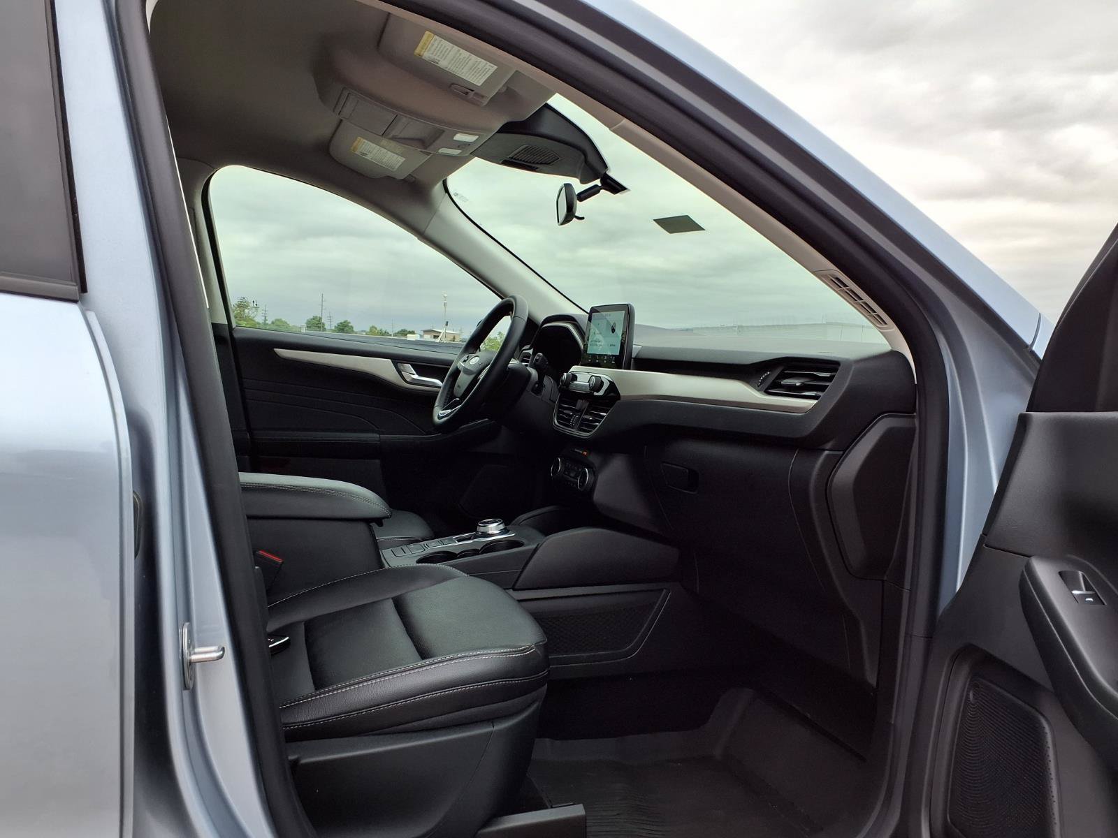 Used 2022 Ford Escape SEL FWD image 28