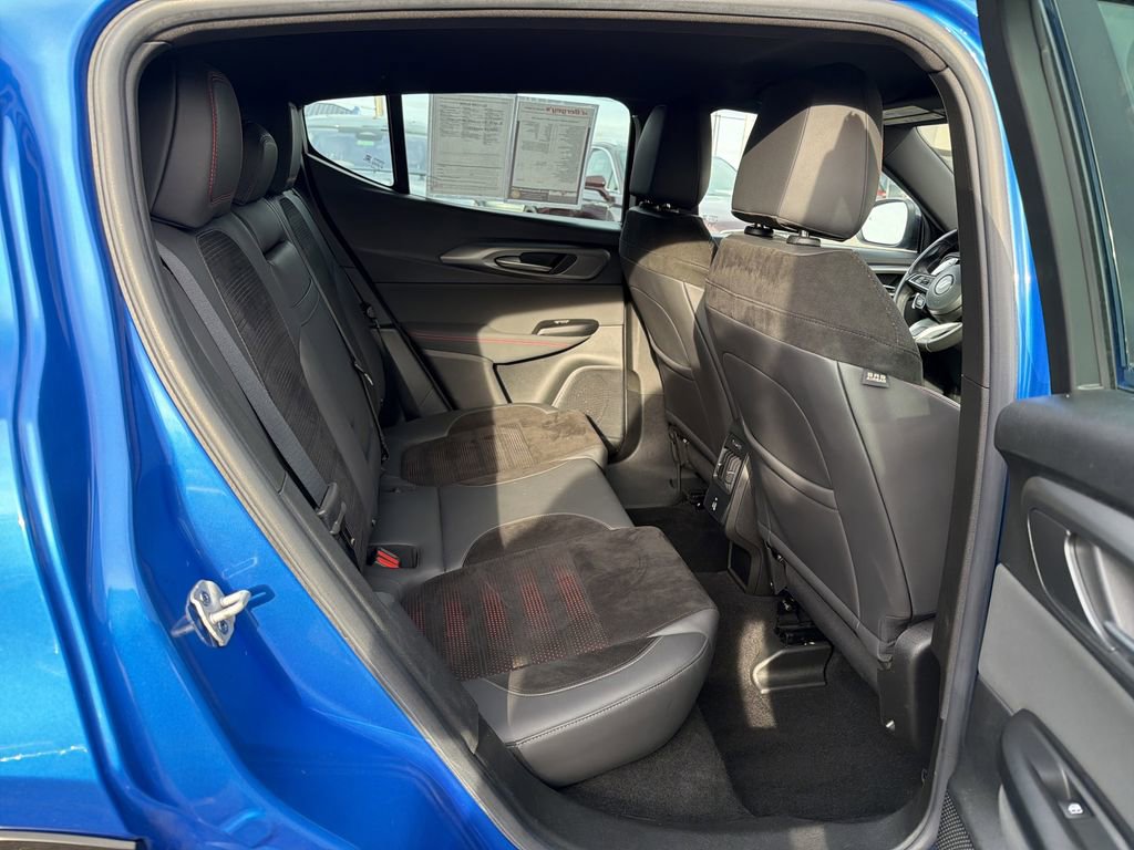 Used 2024 Dodge Hornet R/T image 17