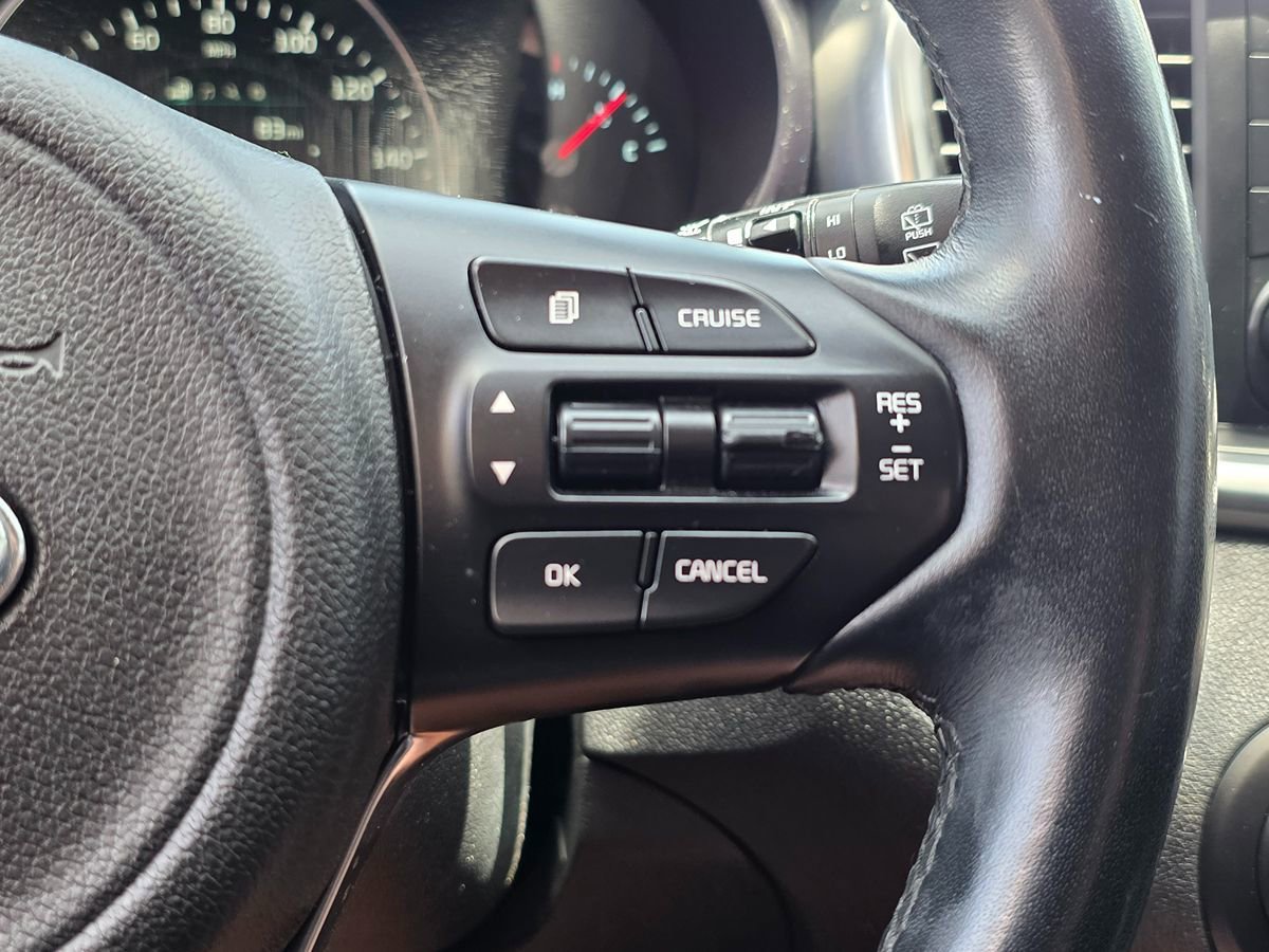 Used 2017 Kia Sorento EX w/ EX V6 Premium Package FWD image 34