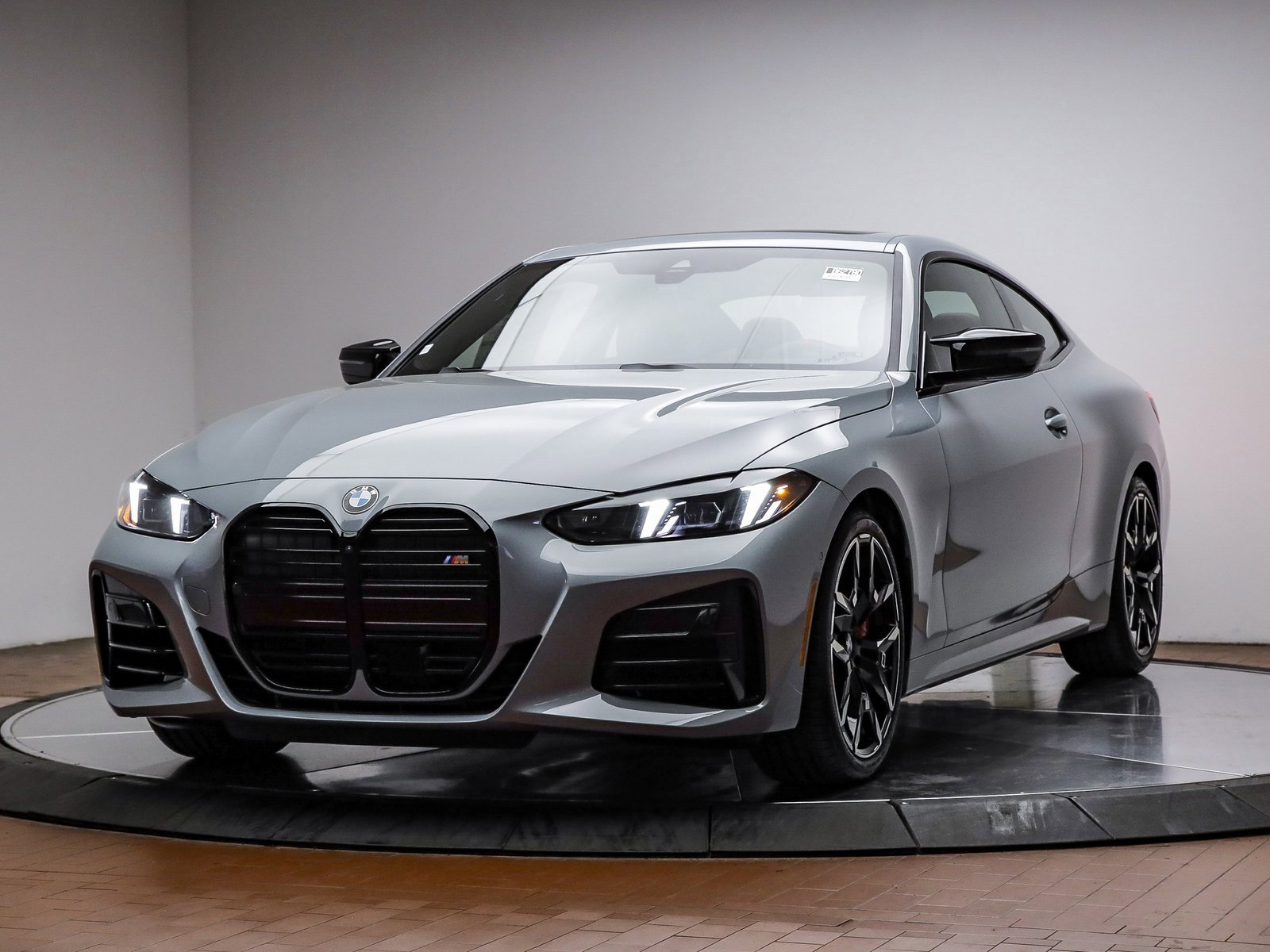 New 2026 BMW M440i Coupe w/ Premium Package