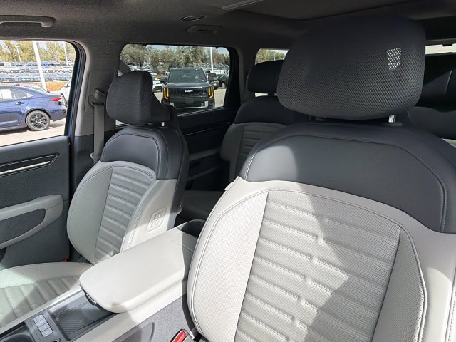Certified 2024 Kia EV9 Land AWD/4WD image 21