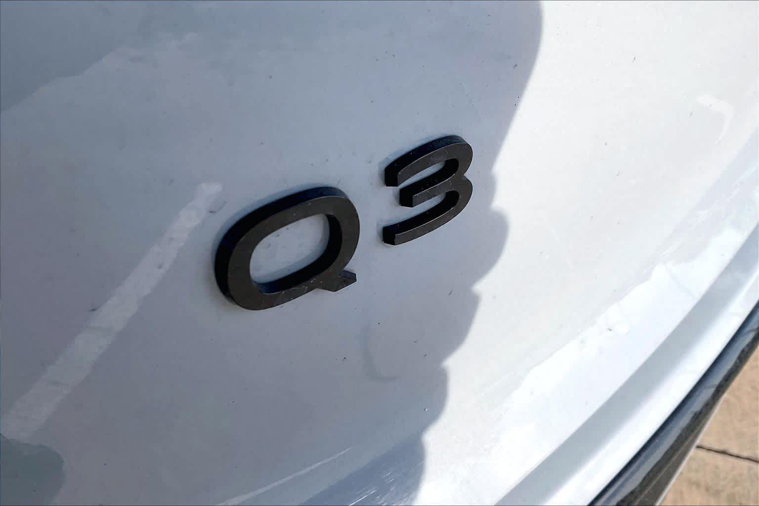 Used 2026 Audi Q3 quattro 2.0T w/ Driver Assistance Package AWD/4WD image 31