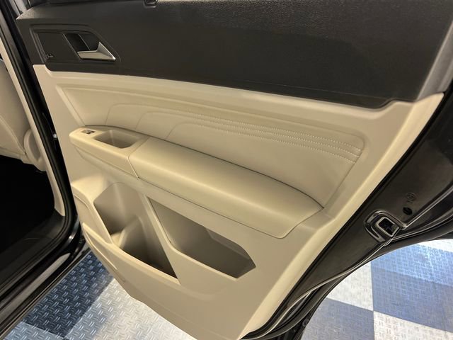 Used 2022 Volkswagen Atlas SEL Premium image 14