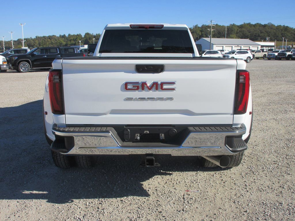 New 2026 GMC Sierra 3500 Pro image 6