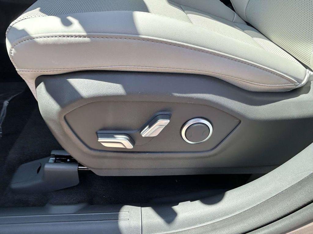 New 2027 Hyundai Santa Fe SEL FWD image 39
